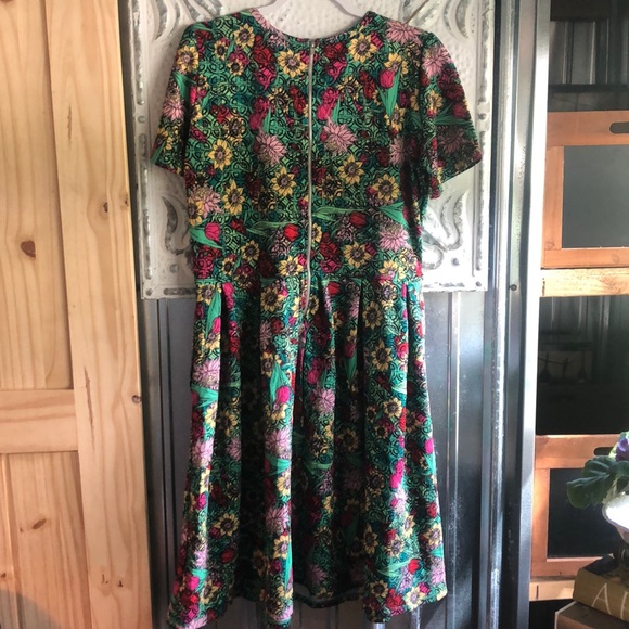 LuLaRoe Flower Dress - Picture 4 of 4